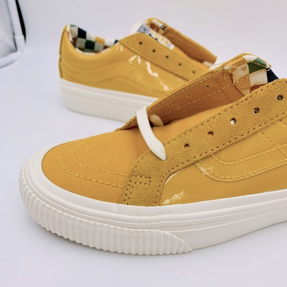 VANS Sk8-Low x Karina Rozunko - Picture 6 of 10